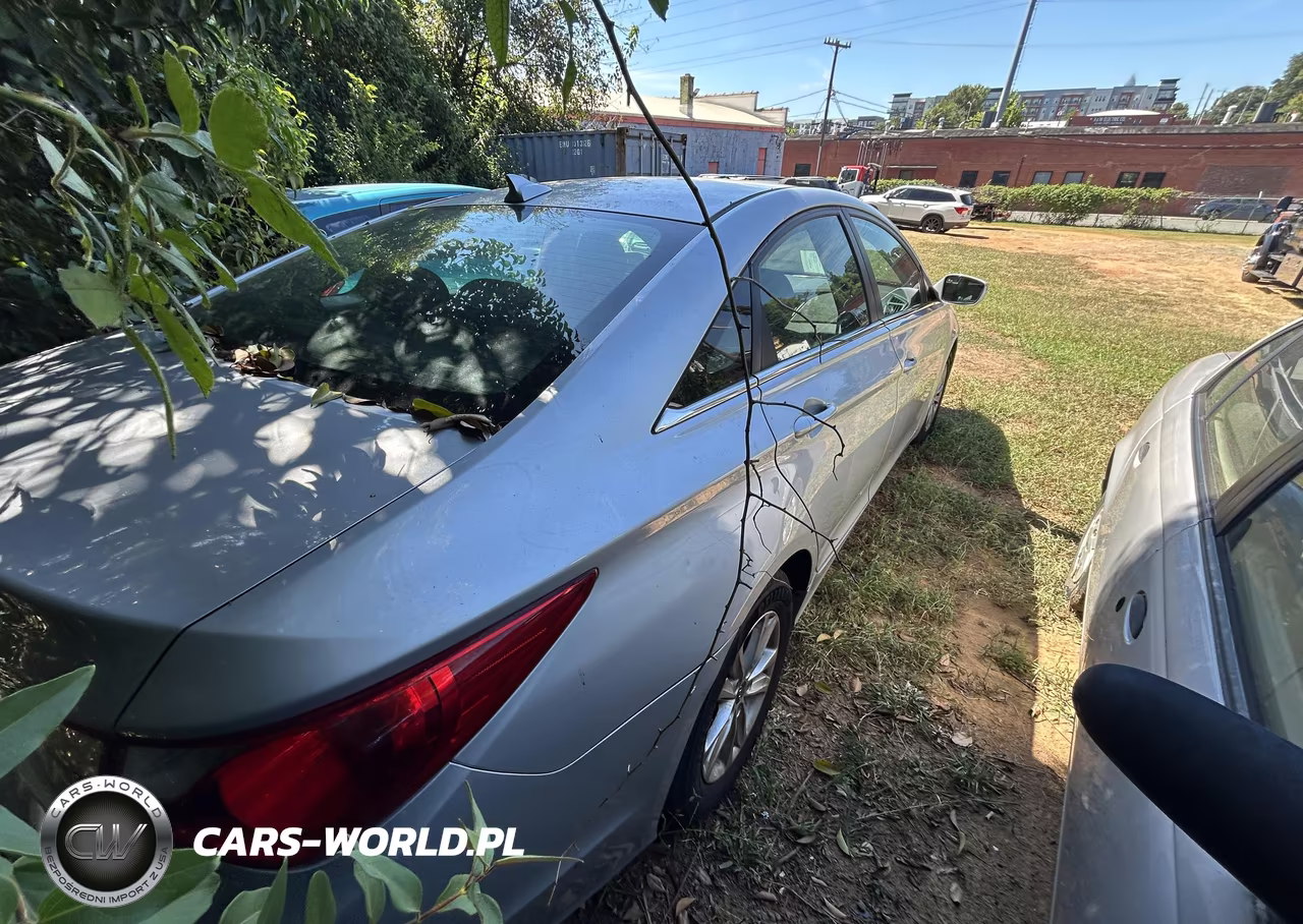 2013 Hyundai Sonata Gls Pzev VIN:5NPEB4AC1DH668608 - 4