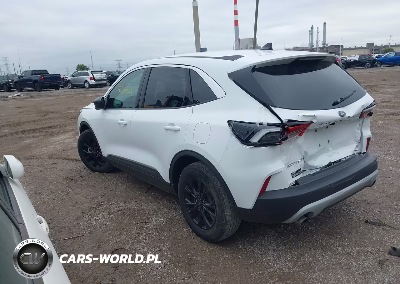 2023 Ford Escape Active VIN:1FMCU0GN9PUB06478 - 3