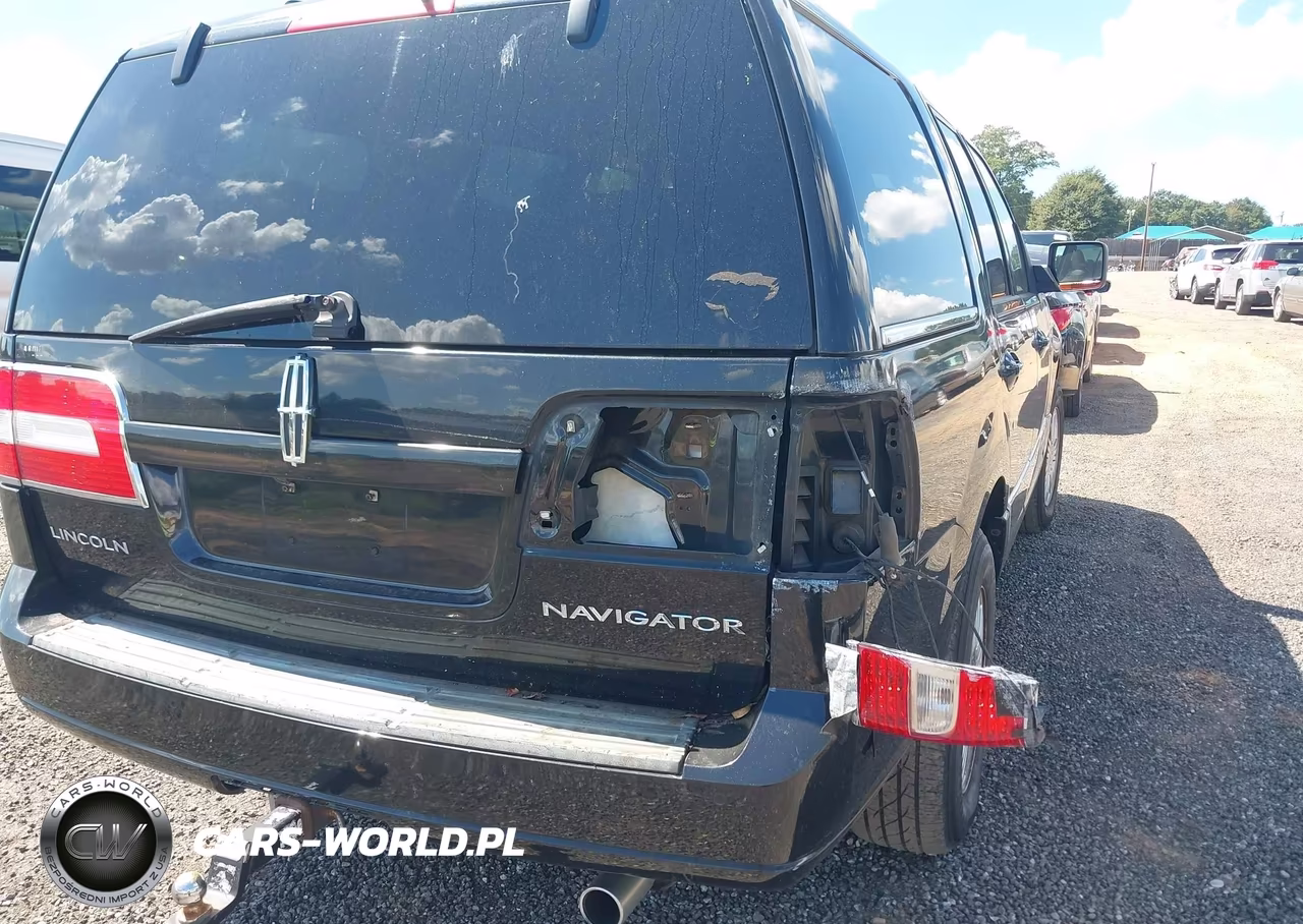2010 Lincoln Navigator VIN:5LMJJ2J50AEJ05738 - 6