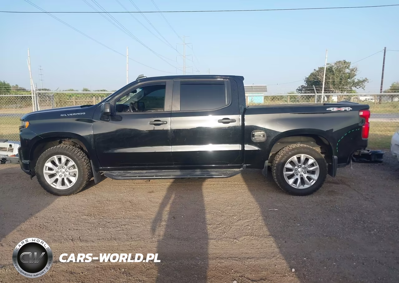 2019 Chevrolet Silverado 1500 Custom VIN:1GCUYBEF2KZ221374 - 15