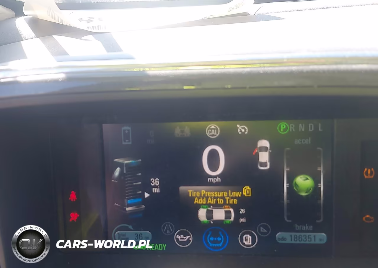 2013 Chevrolet Volt VIN:1G1RE6E41DU121053 - 13
