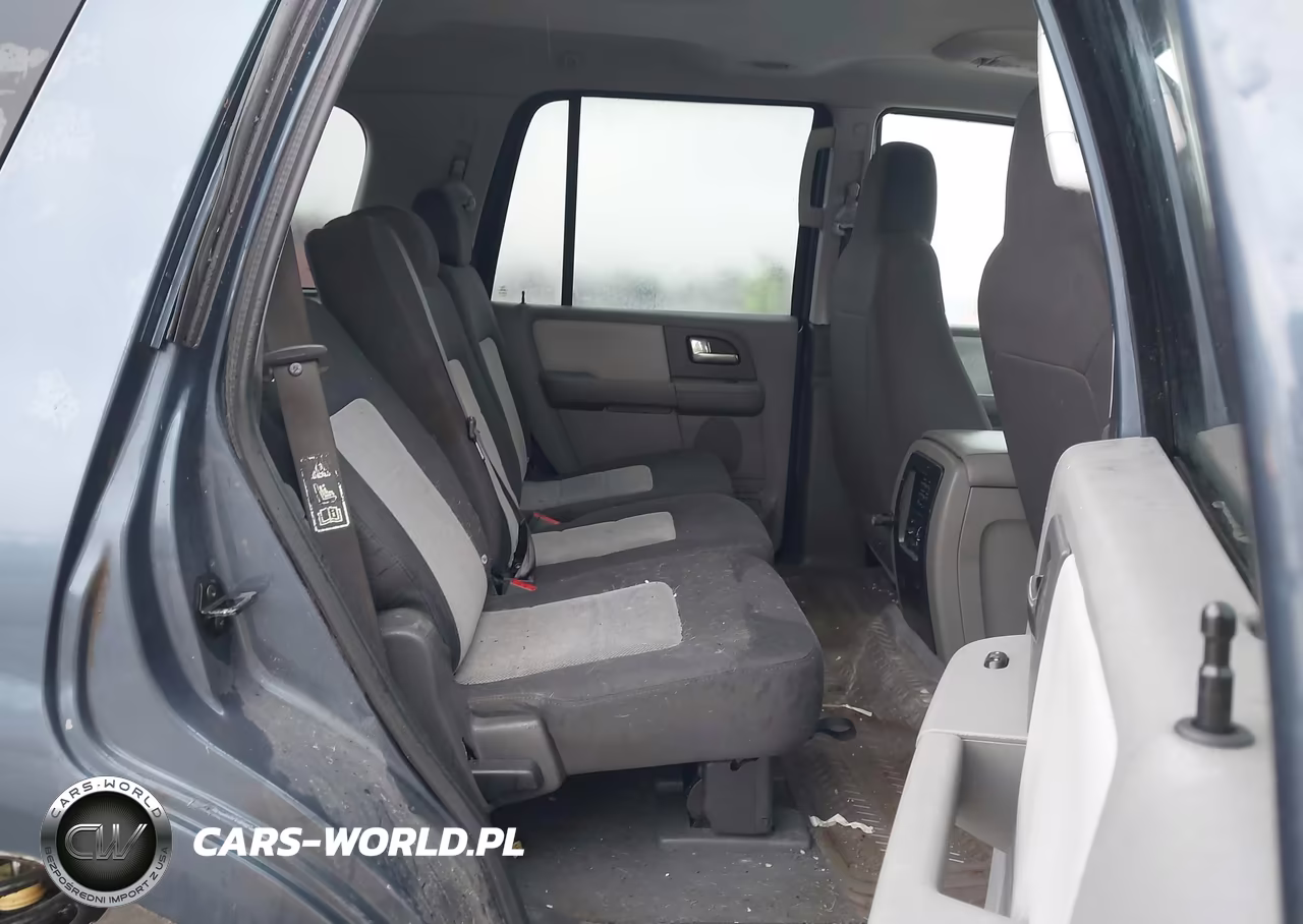 2004 Ford Expedition VIN:1FMPU16L24LA35665 - 8