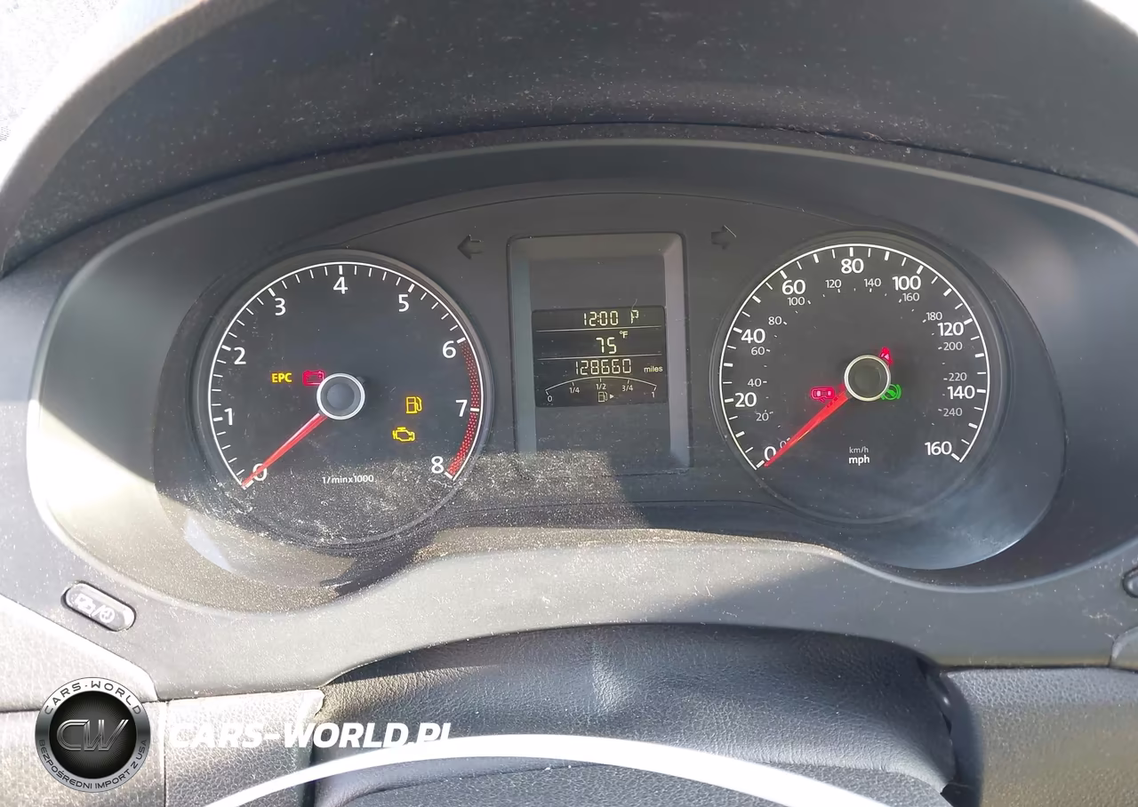 2012 Volkswagen Jetta 2.0L S VIN:3VW2K7AJXCM356179 - 7