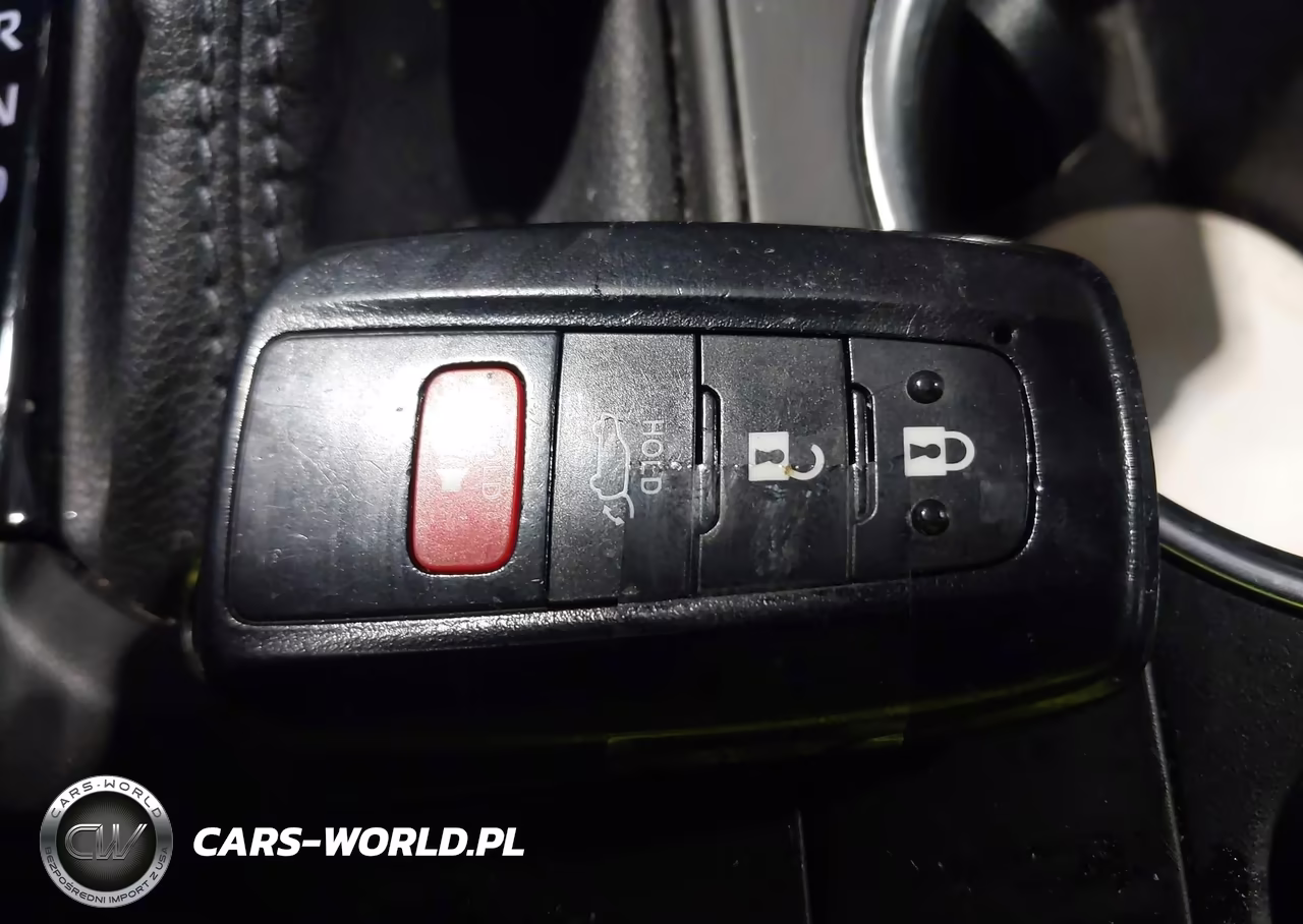 2022 Toyota Highlander Xle VIN:5TDGZRBH8NS247945 - 11