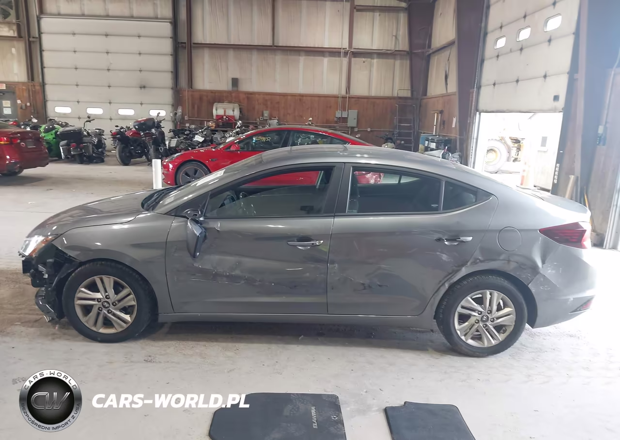 2020 Hyundai Elantra Value Edition VIN:5NPD84LF6LH501323 - 15