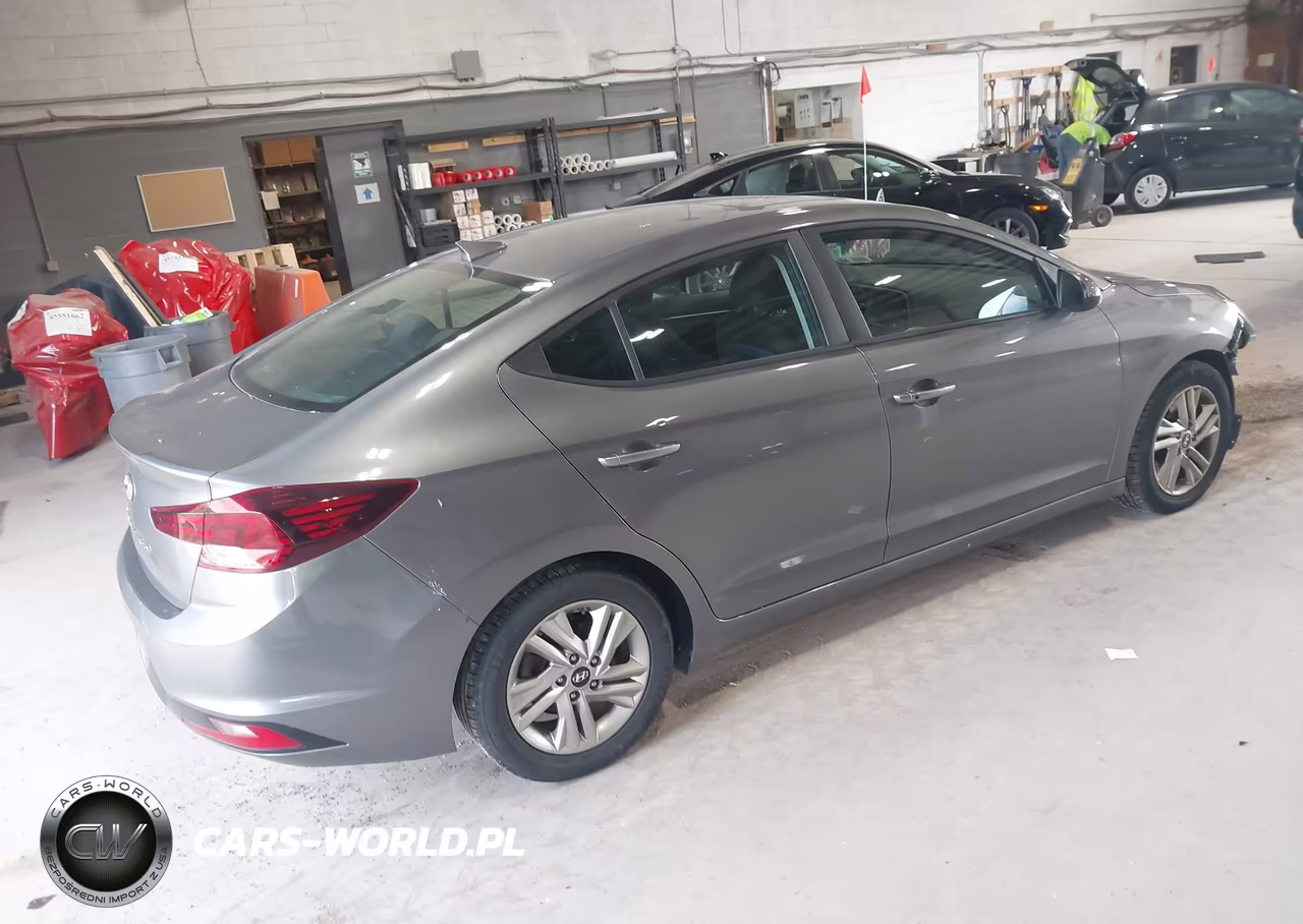 2020 Hyundai Elantra Value Edition VIN:5NPD84LF6LH501323 - 4