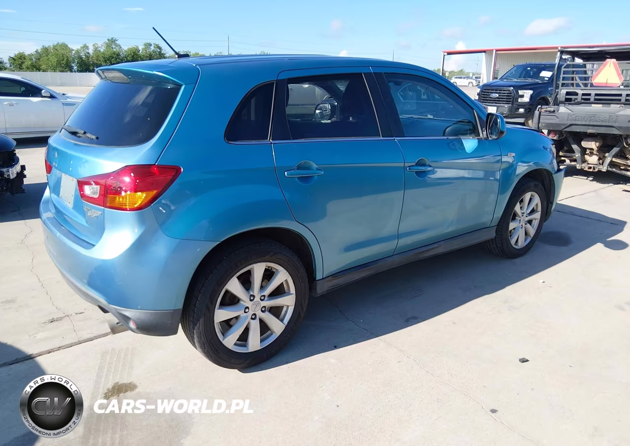 2013 Mitsubishi Outlander Sport Se VIN:4A4AP4AU2DE011964 - 4