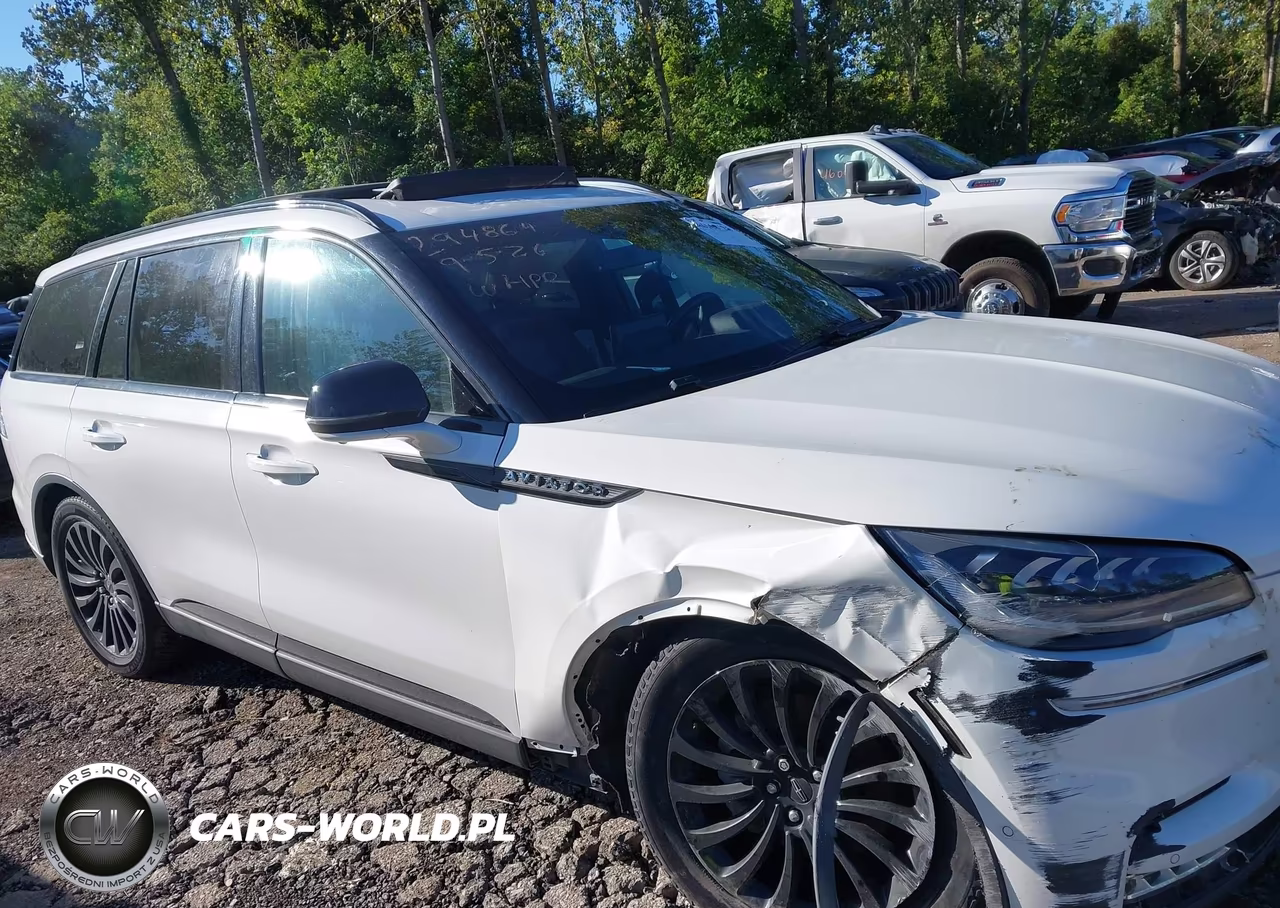 2020 Lincoln Aviator Reserve VIN:5LM5J7XC3LGL11017 - 13