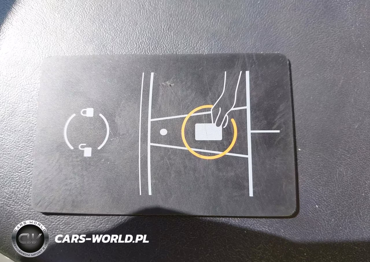 2020 Tesla Model Y Long Range Dual Motor All-Wheel Drive VIN:5YJYGDEE3LF036345 - 11