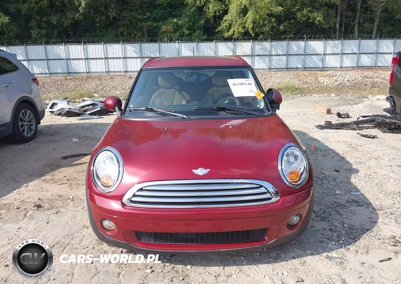 2008 Mini Cooper Clubman VIN:WMWML335X8TN67678 - 12