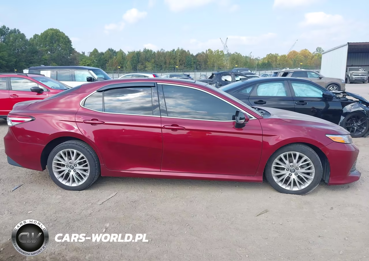 2018 Toyota Camry Xle VIN:4T1B11HK7JU535043 - 13
