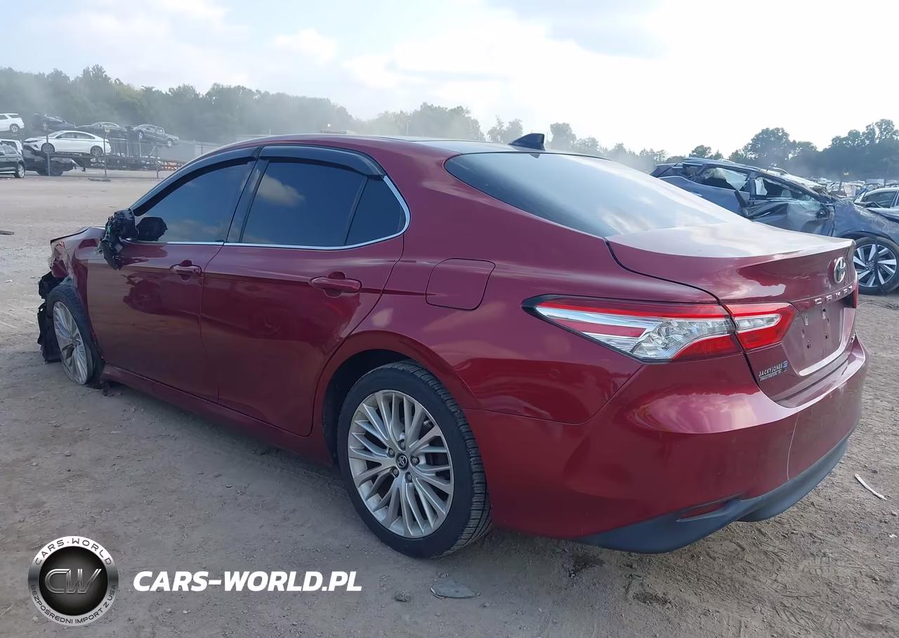 2018 Toyota Camry Xle VIN:4T1B11HK7JU535043 - 3