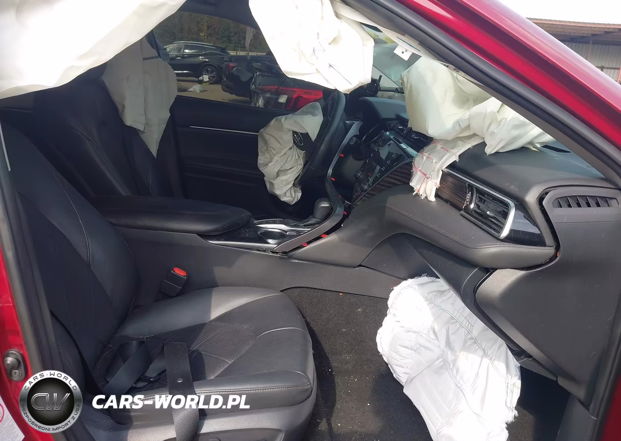2018 Toyota Camry Xle VIN:4T1B11HK7JU535043 - 5