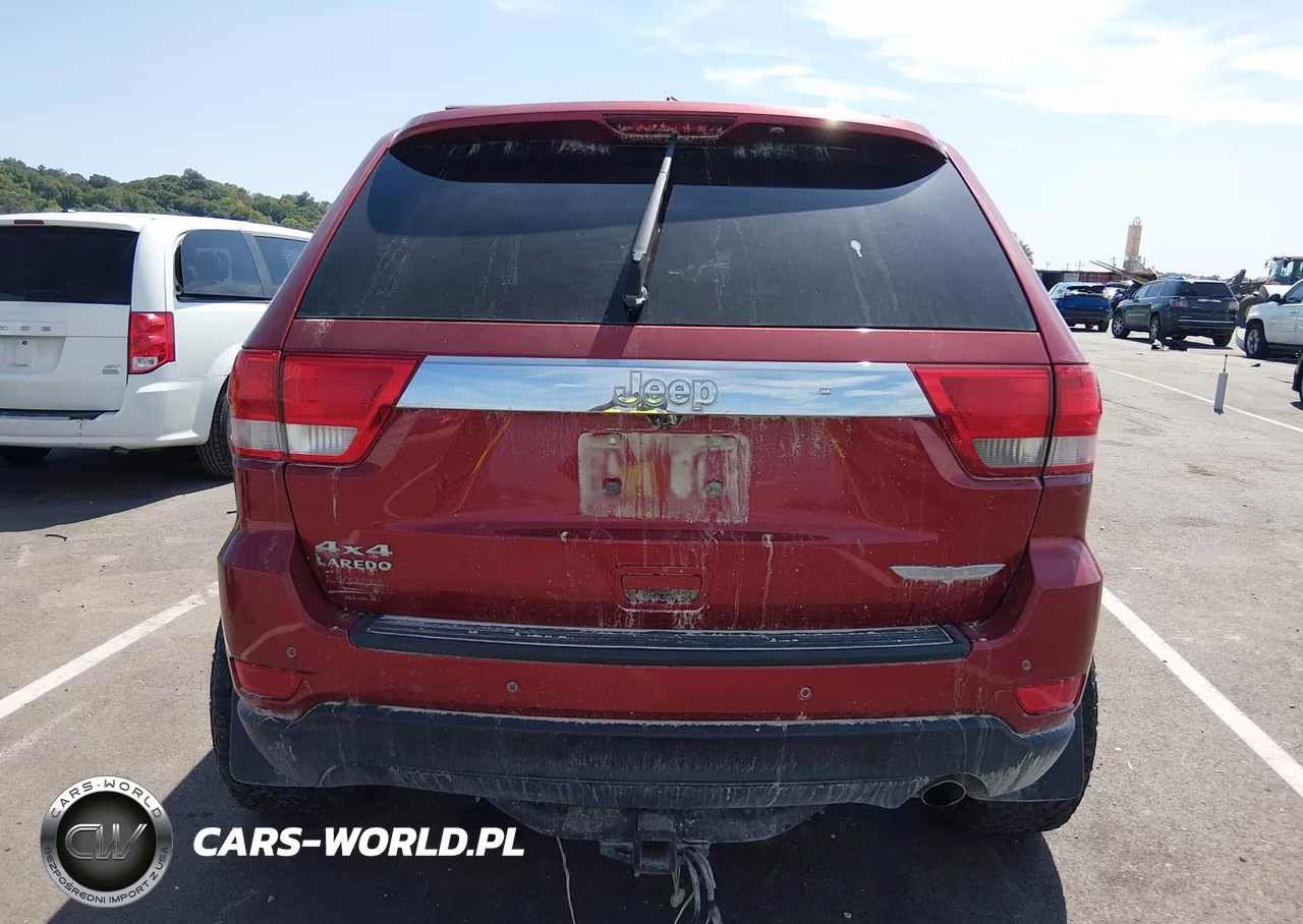 2011 Jeep Grand Cherokee Laredo VIN:1J4RR4GG5BC581496 - 15