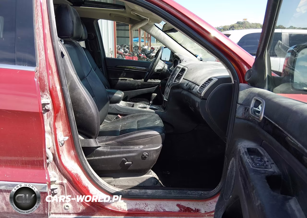 2011 Jeep Grand Cherokee Laredo VIN:1J4RR4GG5BC581496 - 4