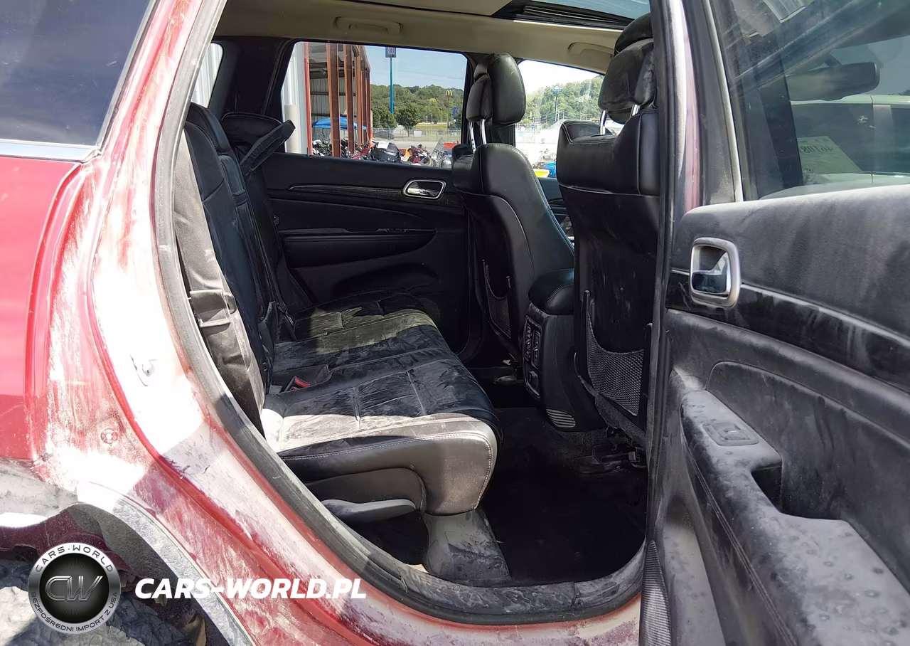 2011 Jeep Grand Cherokee Laredo VIN:1J4RR4GG5BC581496 - 7