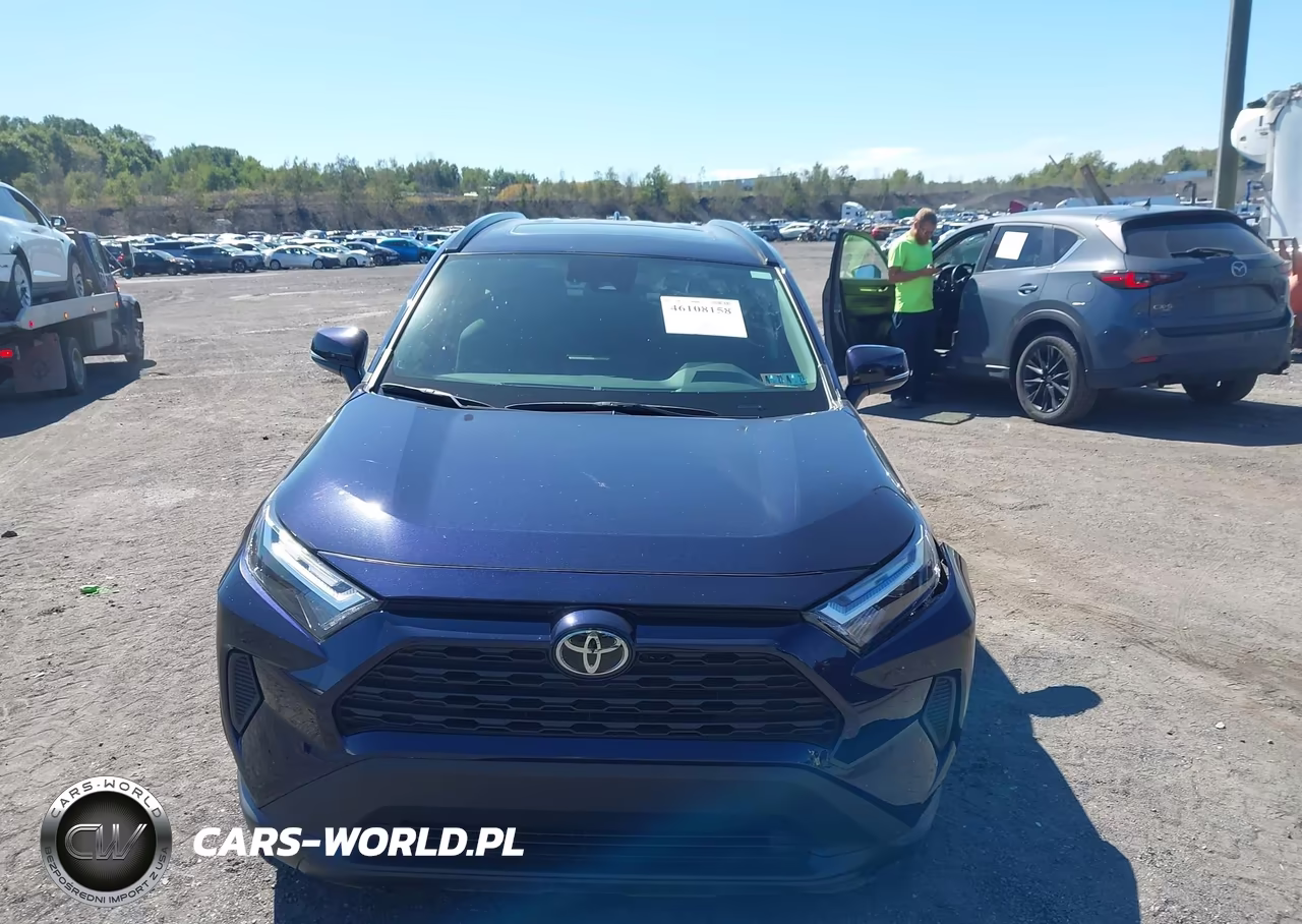 2025 Toyota Rav4 Xle VIN:2T3P1RFV0SW516361 - 12