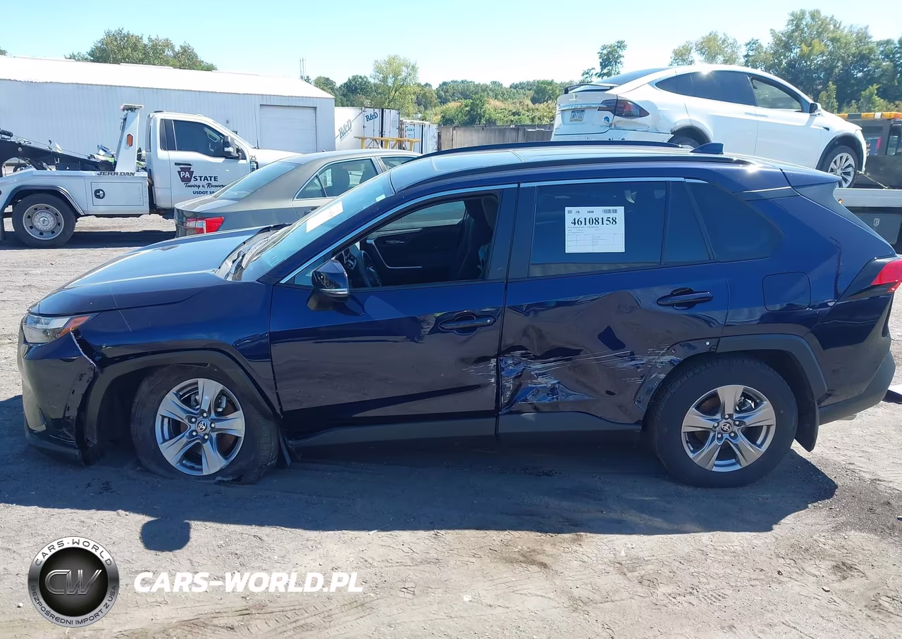 2025 Toyota Rav4 Xle VIN:2T3P1RFV0SW516361 - 14