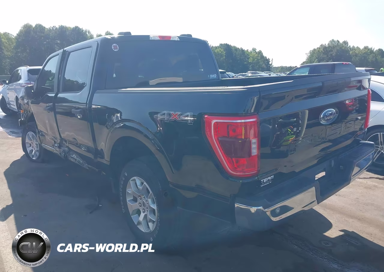 2023 Ford F-150 Xlt VIN:1FTFW1E5XPKE51146 - 3