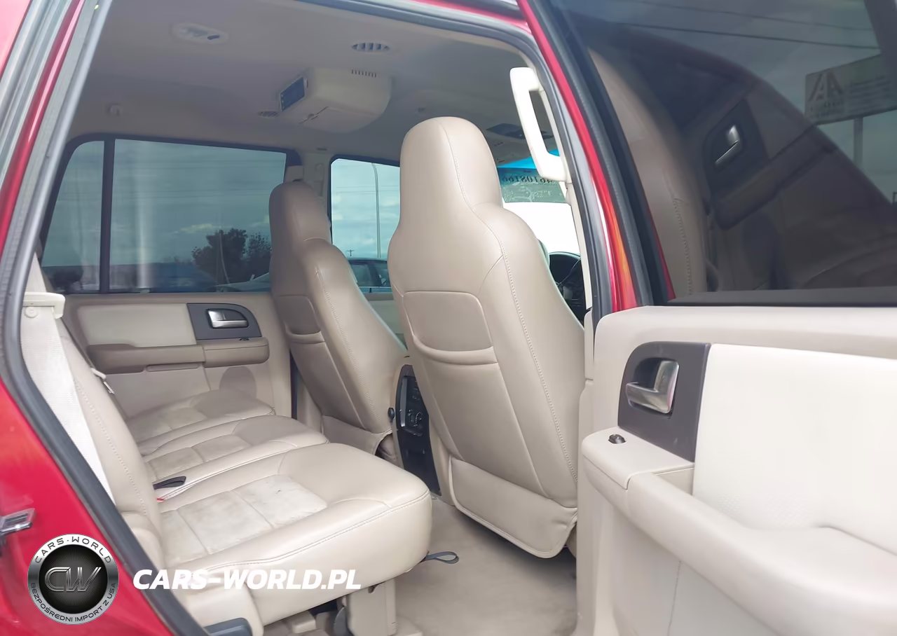 2004 Ford Expedition Eddie Bauer VIN:1FMFU18L04LA98689 - 8