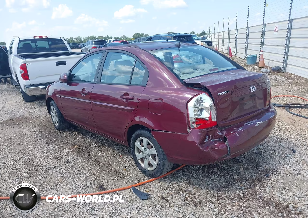 2008 Hyundai Accent Gls VIN:KMHCN46C88U216041 - 3
