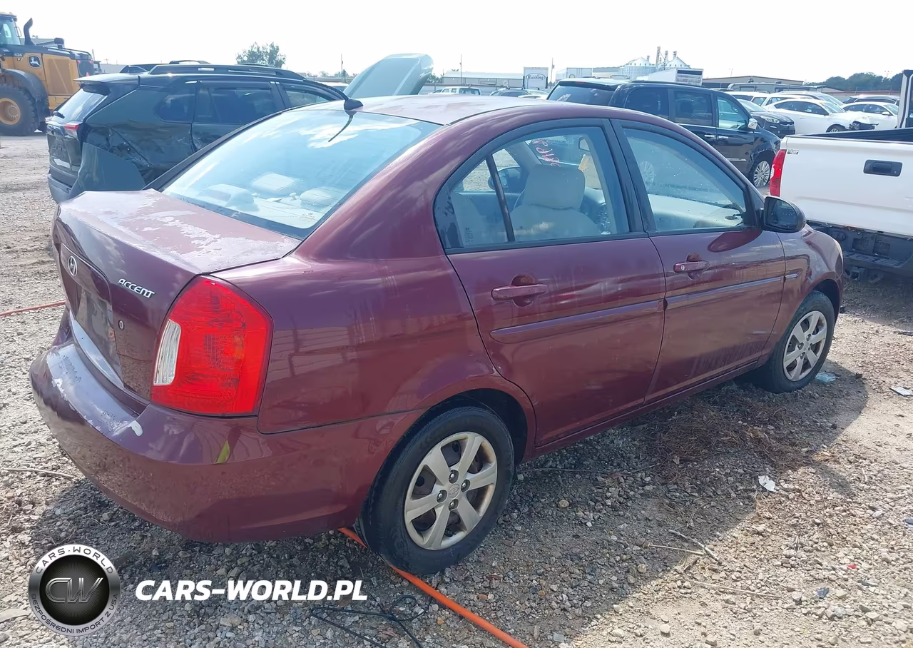 2008 Hyundai Accent Gls VIN:KMHCN46C88U216041 - 4