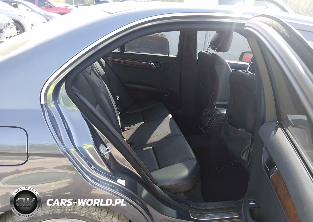2011 Mercedes-Benz C 300 Sport 4Matic VIN:WDDGF8BB0BR179395 - 8