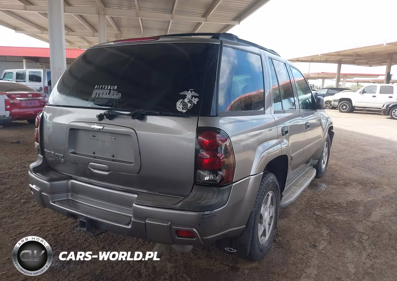 2006 Chevrolet Trailblazer Ls VIN:1GNDT13S462264791 - 4