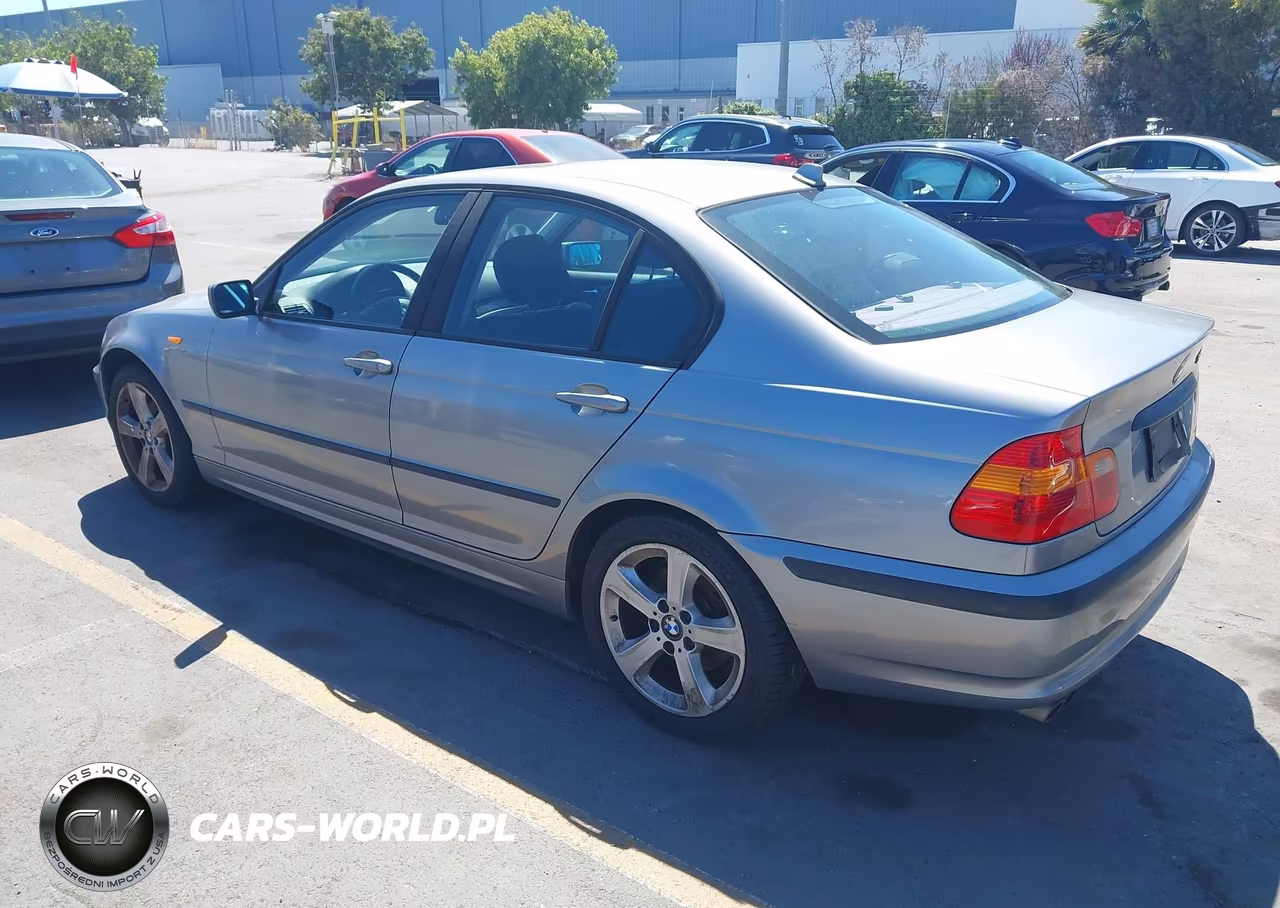 2004 BMW 325Xi VIN:WBAEU33424PR06686 - 3