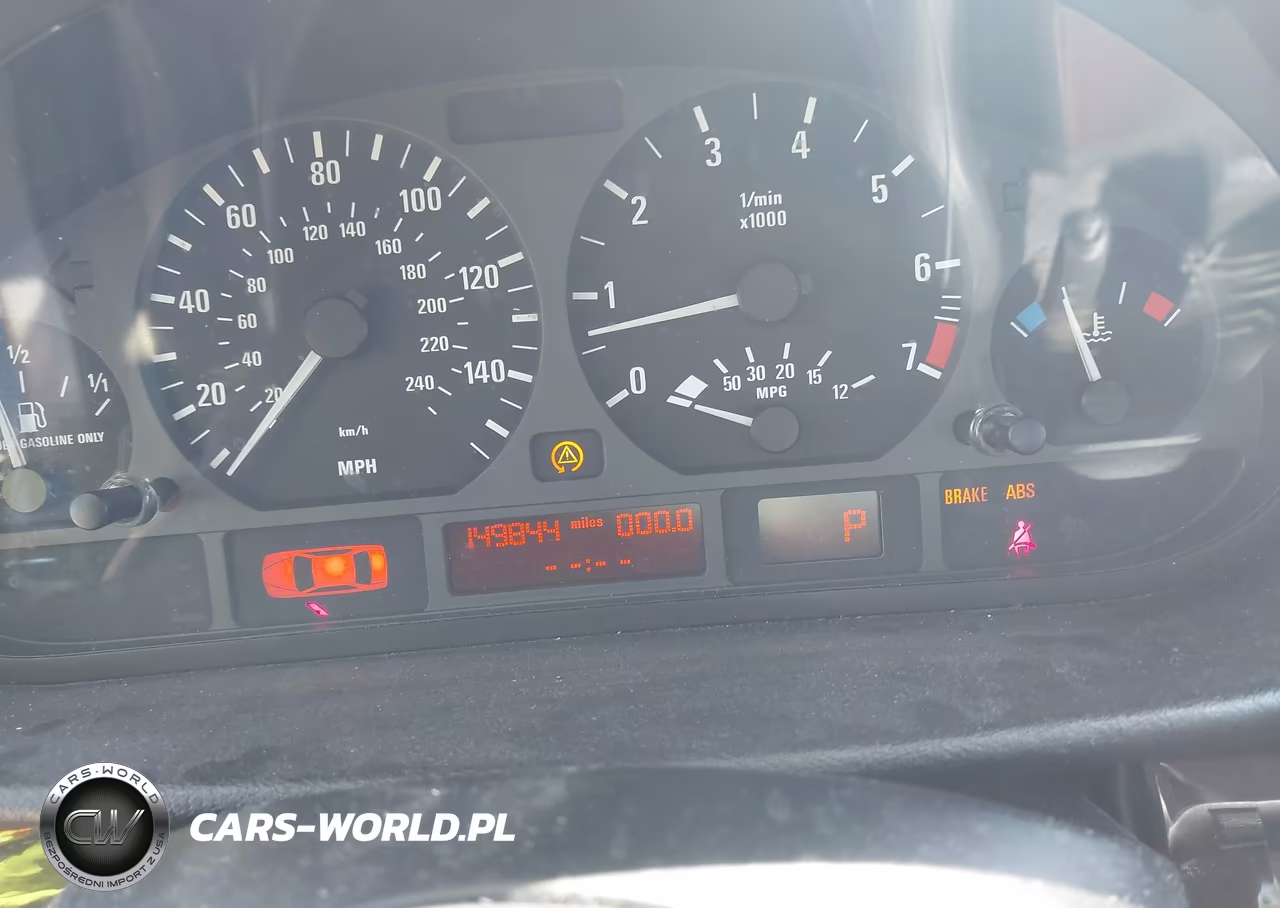 2004 BMW 325Xi VIN:WBAEU33424PR06686 - 7