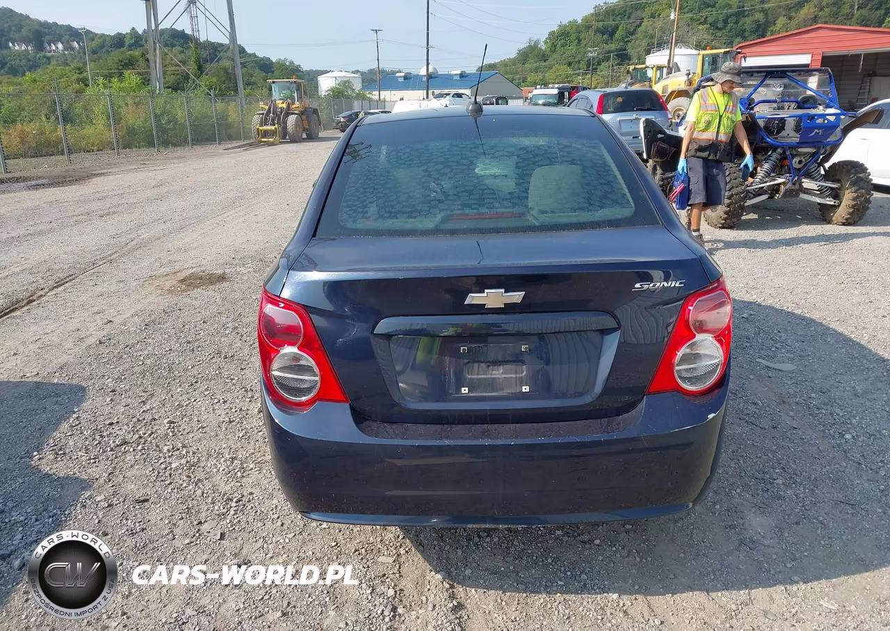 2015 Chevrolet Sonic Ls Auto VIN:1G1JA5SH0F4217768 - 17