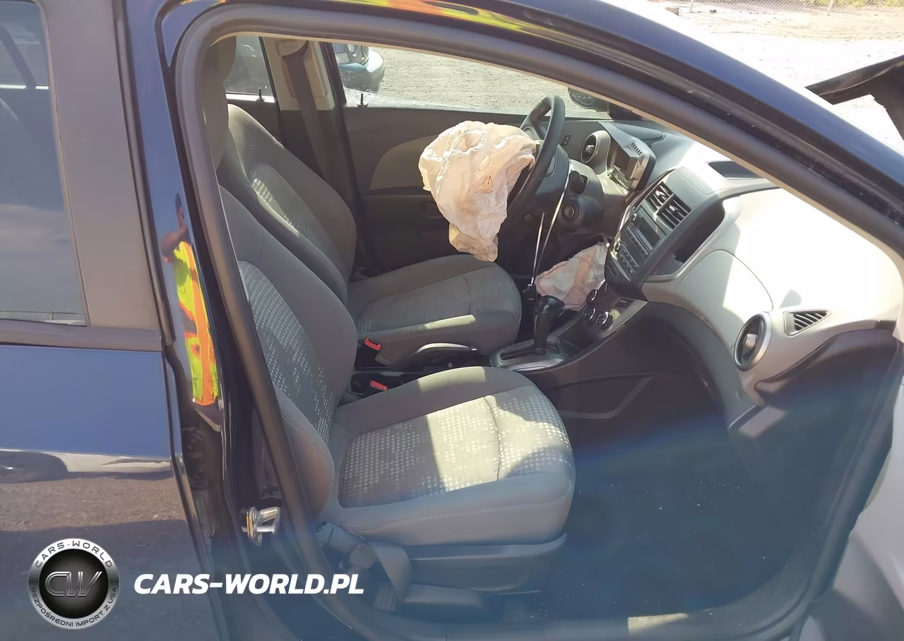 2015 Chevrolet Sonic Ls Auto VIN:1G1JA5SH0F4217768 - 5