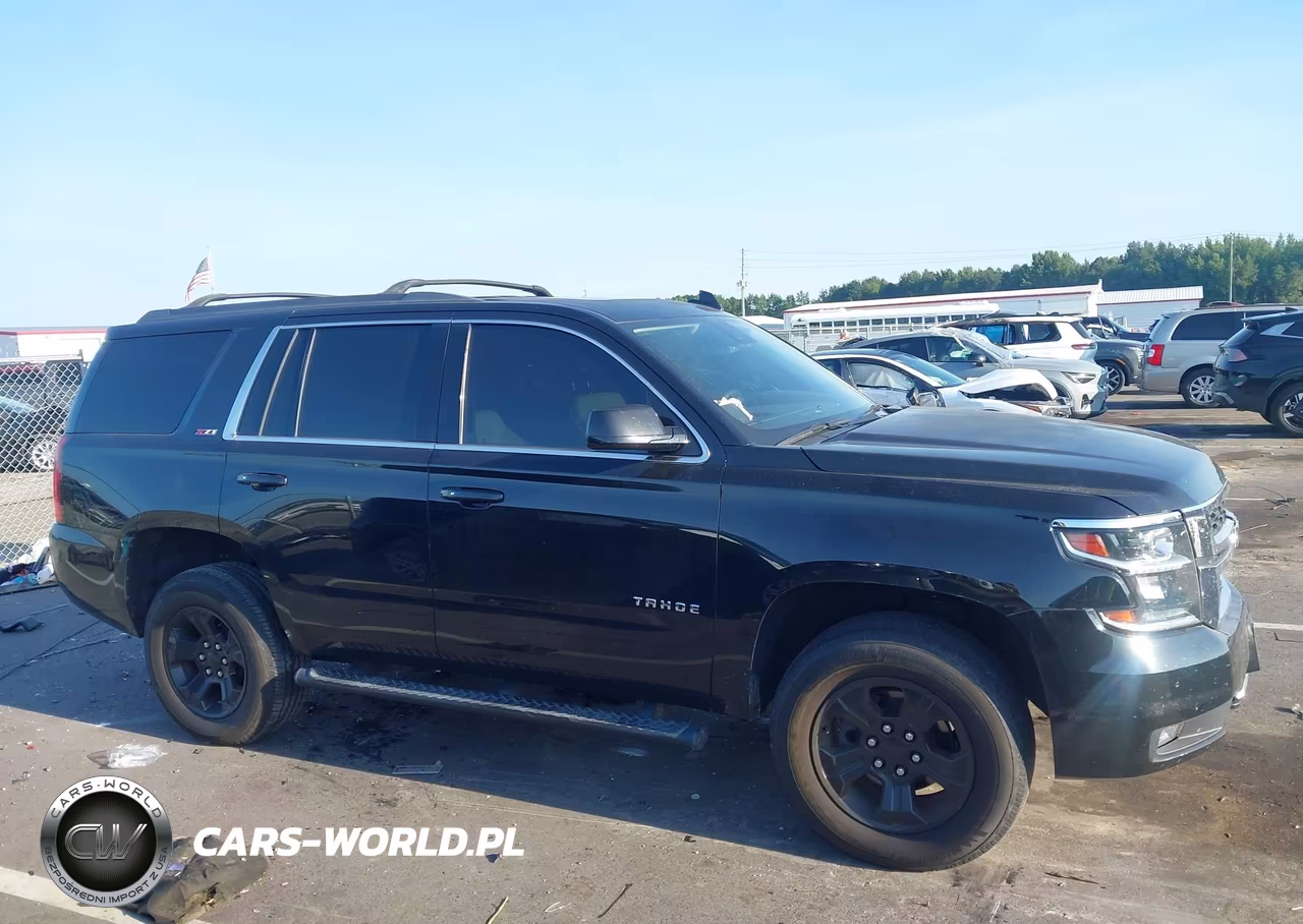 2017 Chevrolet Tahoe Lt VIN:1GNSKBKC8HR344325 - 13