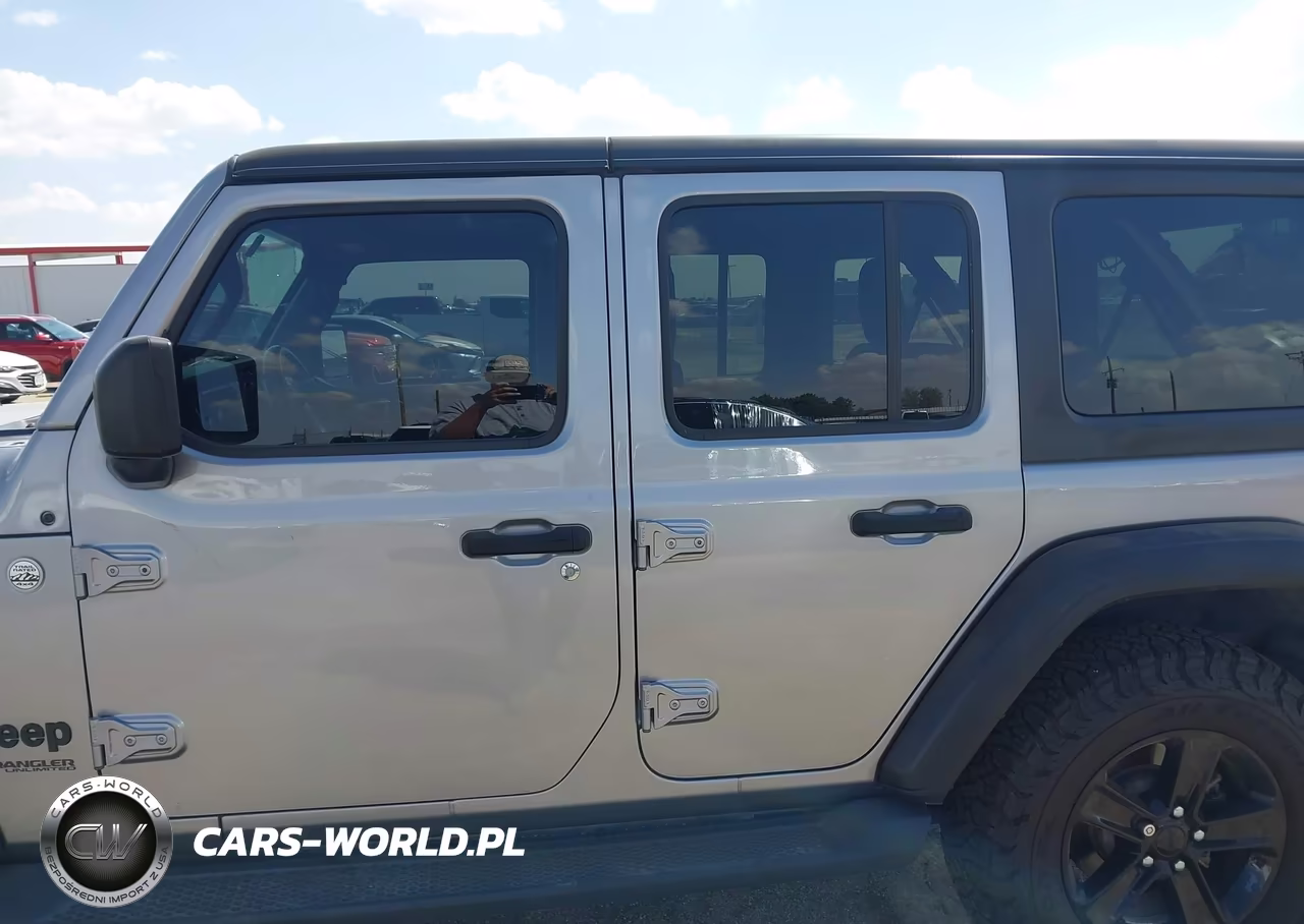 2019 Jeep Wrangler Unlimited Sport Altitude 4X4 VIN:1C4HJXDG6KW619475 - 14