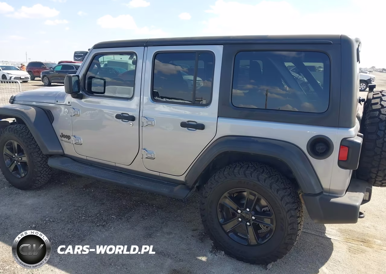 2019 Jeep Wrangler Unlimited Sport Altitude 4X4 VIN:1C4HJXDG6KW619475 - 3