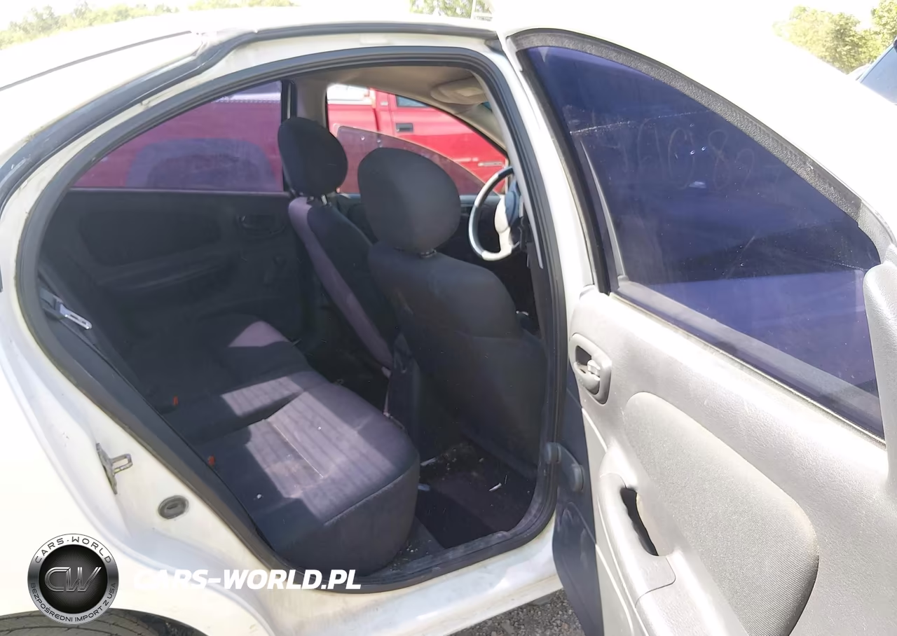 2003 Dodge Neon Se VIN:1B3ES26CX3D137376 - 8