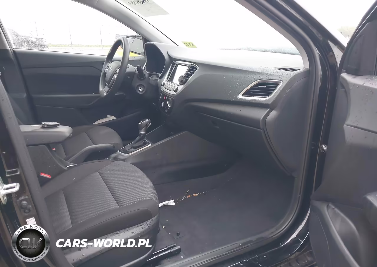 2022 Hyundai Accent Sel VIN:3KPC24A6XNE176649 - 5