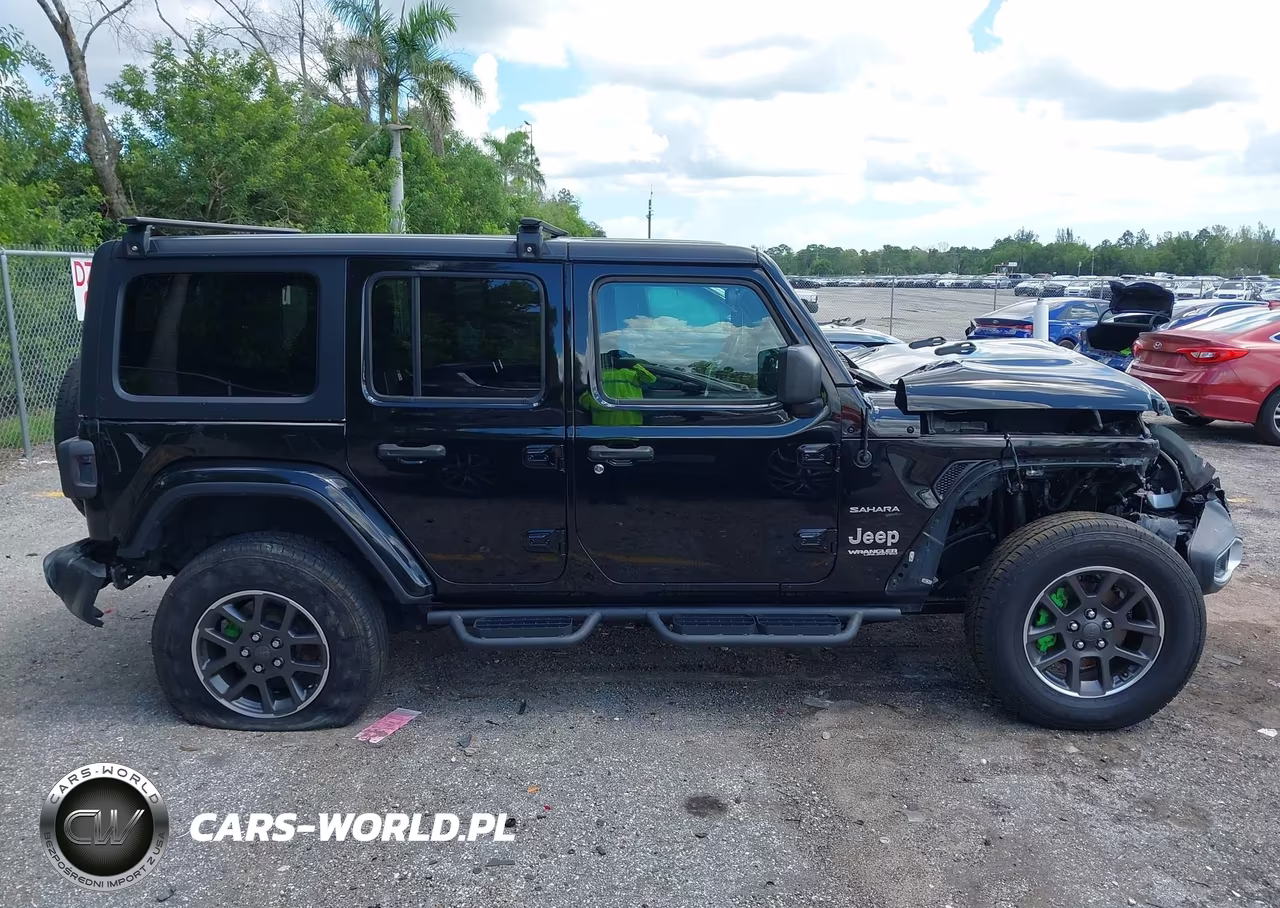 2021 Jeep Wrangler Unlimited Sahara 4X4 VIN:1C4HJXEN2MW653686 - 14