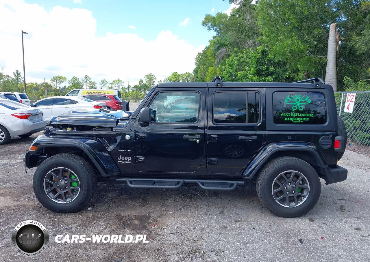 2021 Jeep Wrangler Unlimited Sahara 4X4 VIN:1C4HJXEN2MW653686 - 15