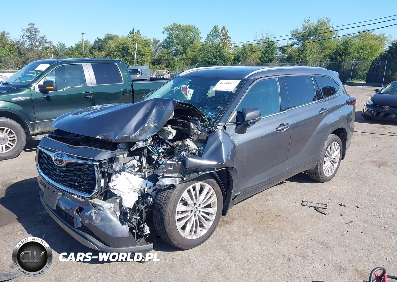 2025 Toyota Highlander Hybrid Platinum VIN:5TDEBRCH4SS657079 - 2