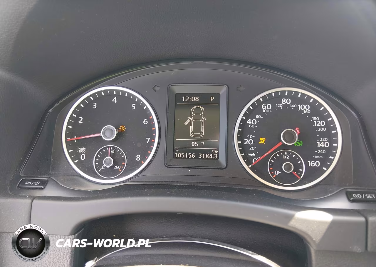 2016 Volkswagen Tiguan S VIN:WVGAV7AX1GW597365 - 7