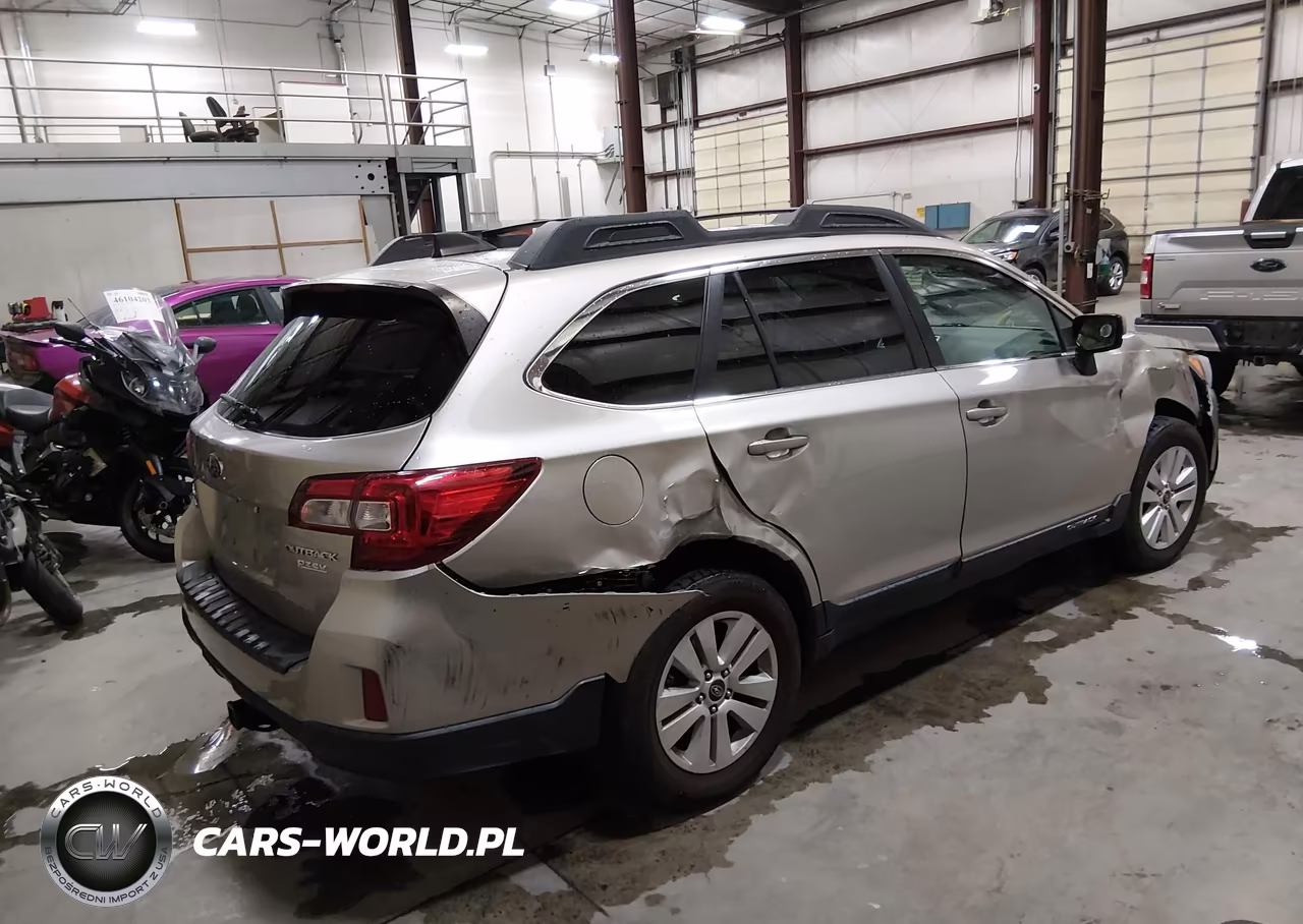 2016 Subaru Outback 2.5I Premium VIN:4S4BSACC2G3353374 - 4