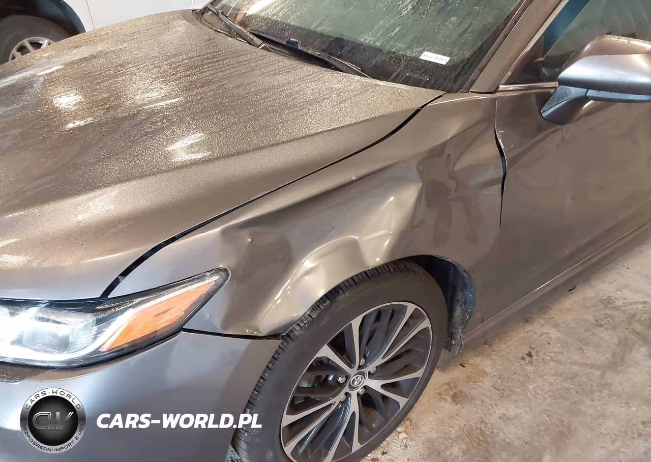 2020 Toyota Camry Se VIN:4T1G11AK2LU905558 - 6
