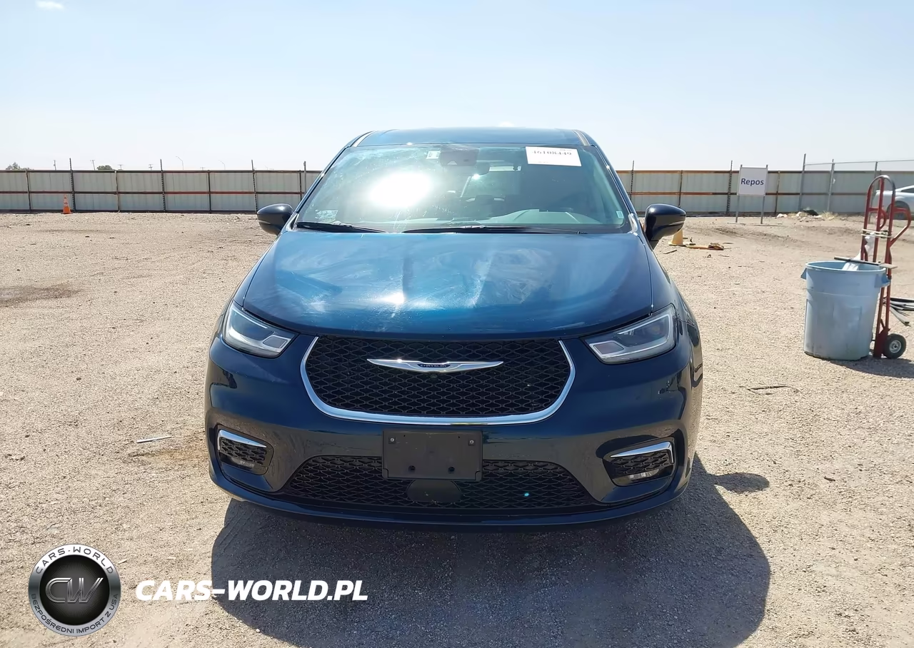 2024 Chrysler Pacifica Hybrid Select VIN:2C4RC1S74RR177863 - 12