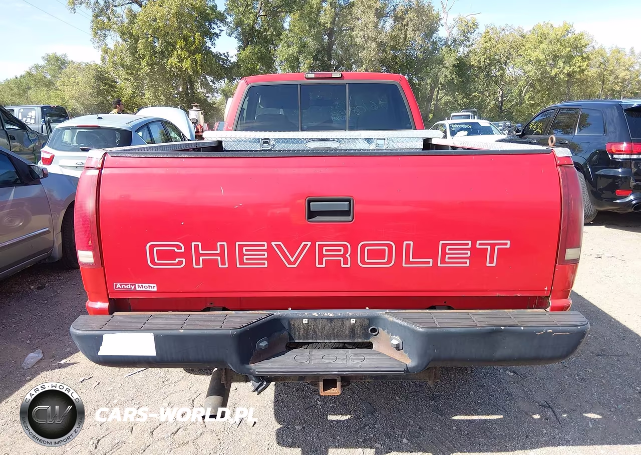 1998 Chevrolet K2500 Fleetside VIN:1GCGK24R1WE227139 - 16