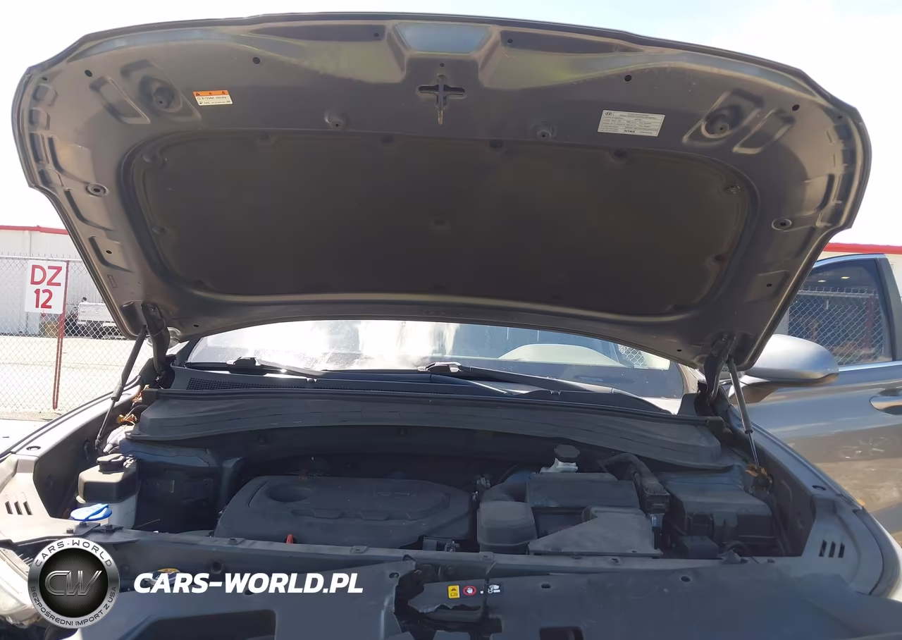 2019 Hyundai Santa Fe Se VIN:5NMS23AD1KH027099 - 10