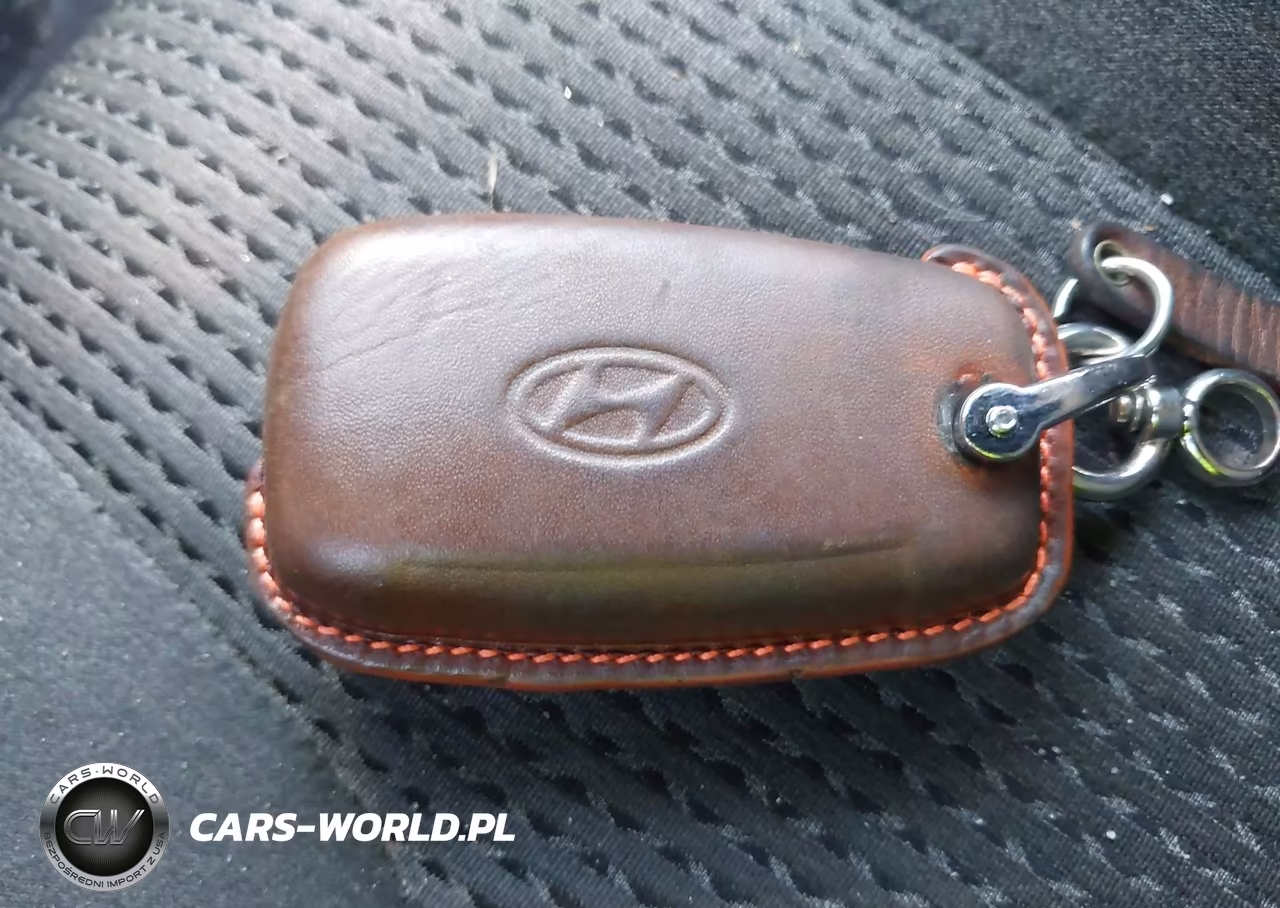 2019 Hyundai Santa Fe Se VIN:5NMS23AD1KH027099 - 11