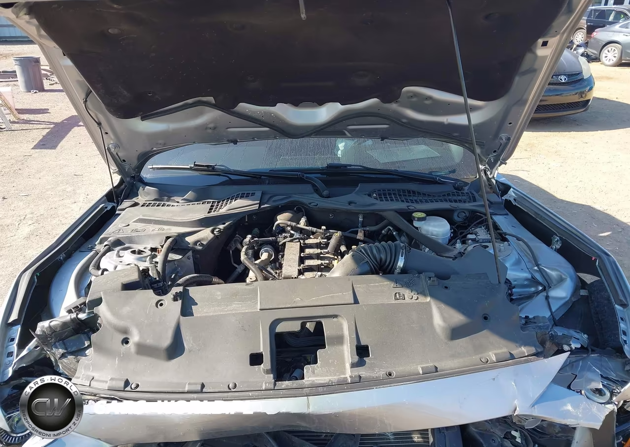 2023 Ford Mustang Ecoboost Premium VIN:1FATP8UH9P5102679 - 10