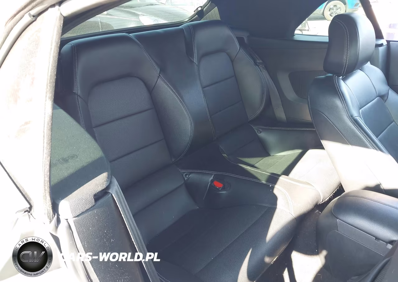 2023 Ford Mustang Ecoboost Premium VIN:1FATP8UH9P5102679 - 8