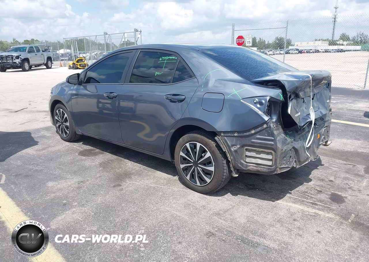 2019 Toyota Corolla Le VIN:5YFBURHE5KP906722 - 3